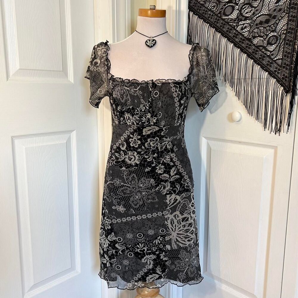 Xhilaration Women's Black and Grey Dress